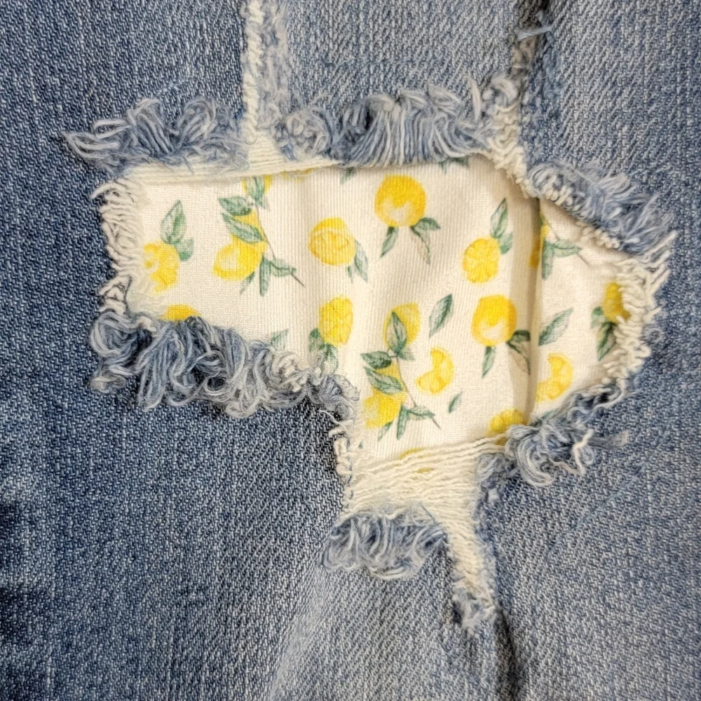Judy‎ Blue Womens Skinny Fruit Patch Distressed Jeans Size 11/30